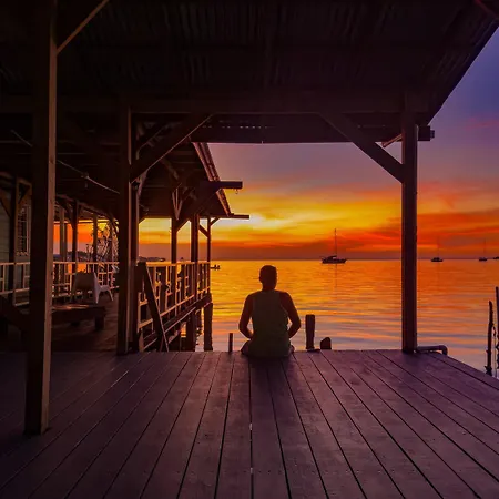 Saigon Bay Bed & Breakfast Bocas Town Room photo
