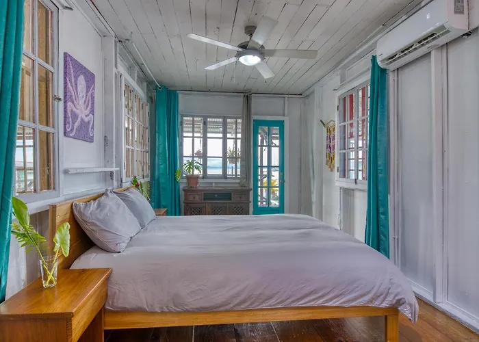 Saigon Bay Bed & Breakfast